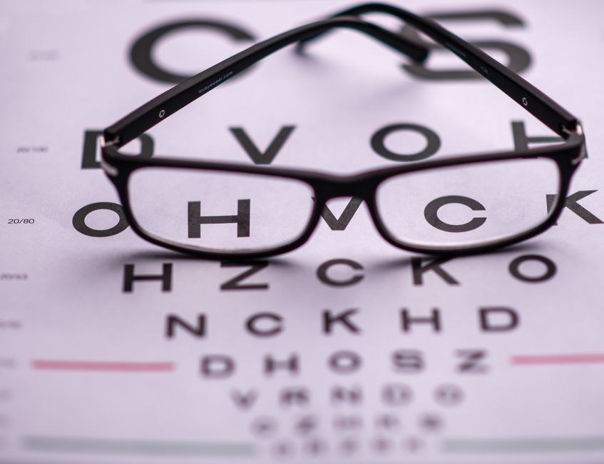 Astigmatism vision chart testing