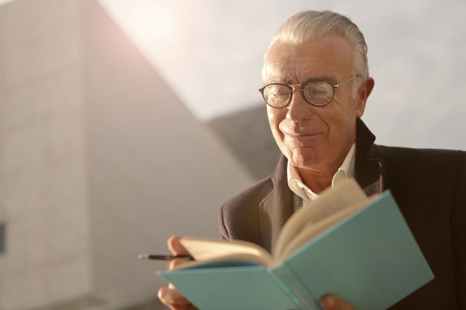 Reading glasses for presbyopia